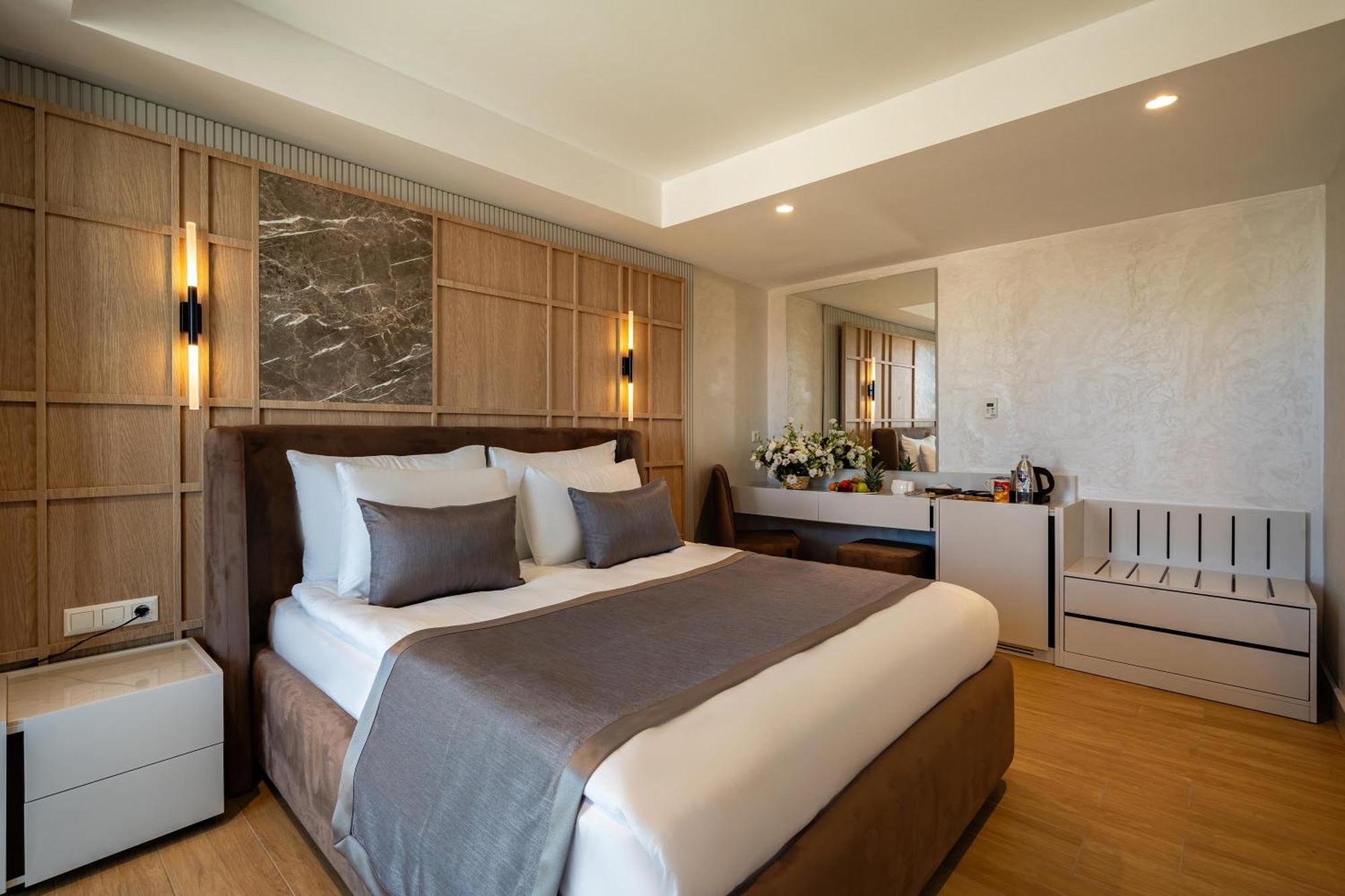 Awen Lara Hotel 안탈리아 외부 사진